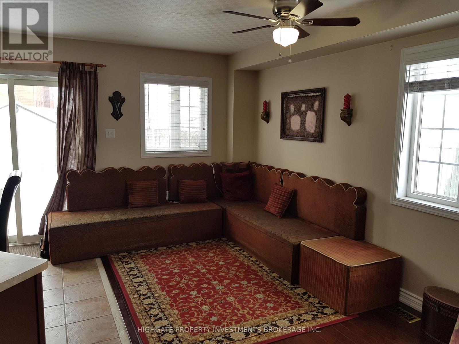 Main - 208 Tiller Trail, Brampton, Ontario  L6X 4T1 - Photo 7 - W12789688