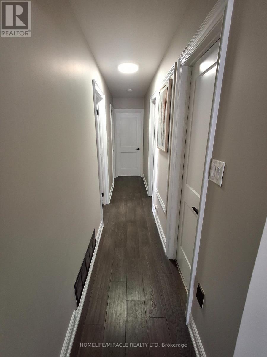 22 Graymar Road, Brampton, Ontario  L6S 1Z8 - Photo 13 - W12789712