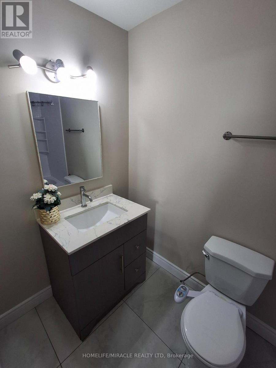 22 Graymar Road, Brampton, Ontario  L6S 1Z8 - Photo 29 - W12789712