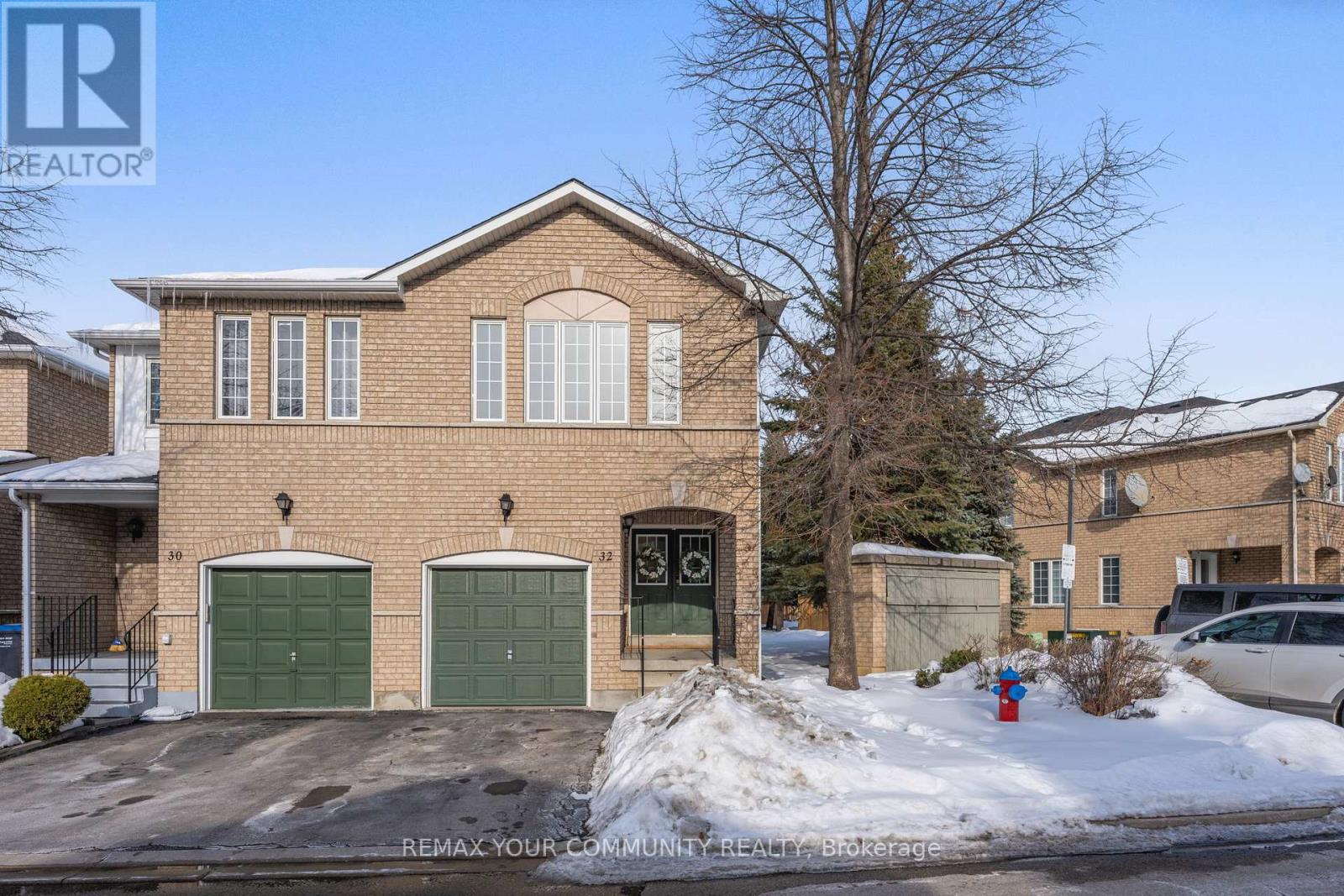 32 - 7115 Rexwood Road, Mississauga, Ontario  L4T 4L3 - Photo 2 - W12789714