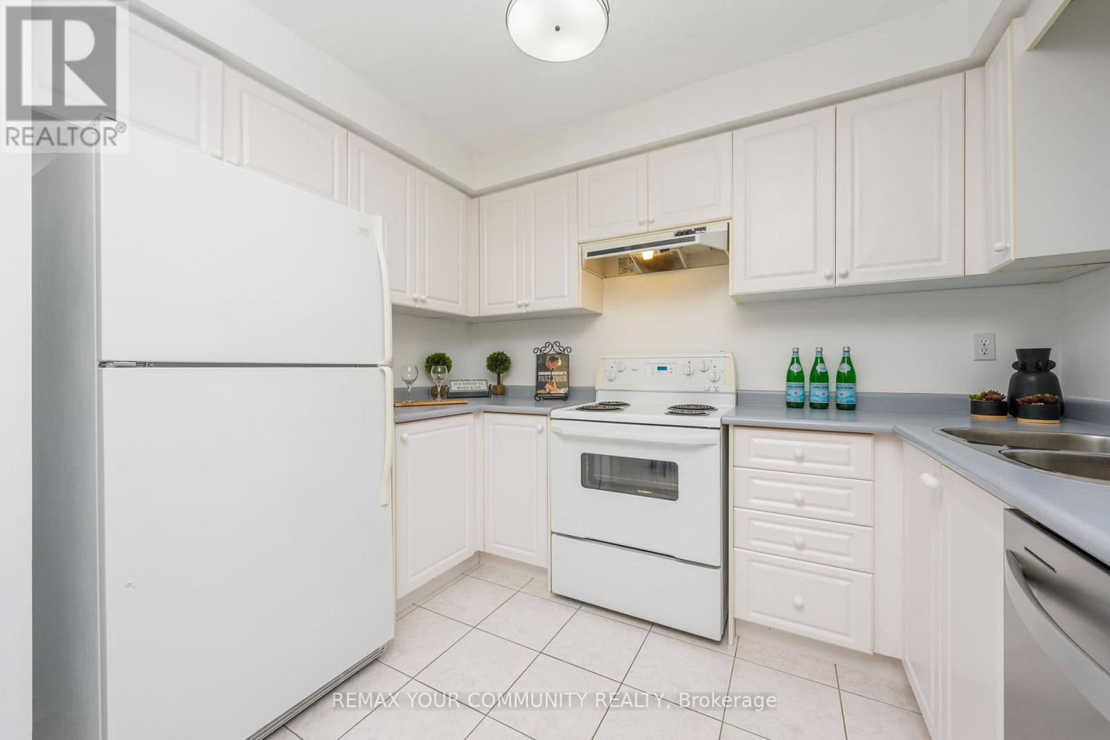 32 - 7115 Rexwood Road, Mississauga, Ontario  L4T 4L3 - Photo 21 - W12789714