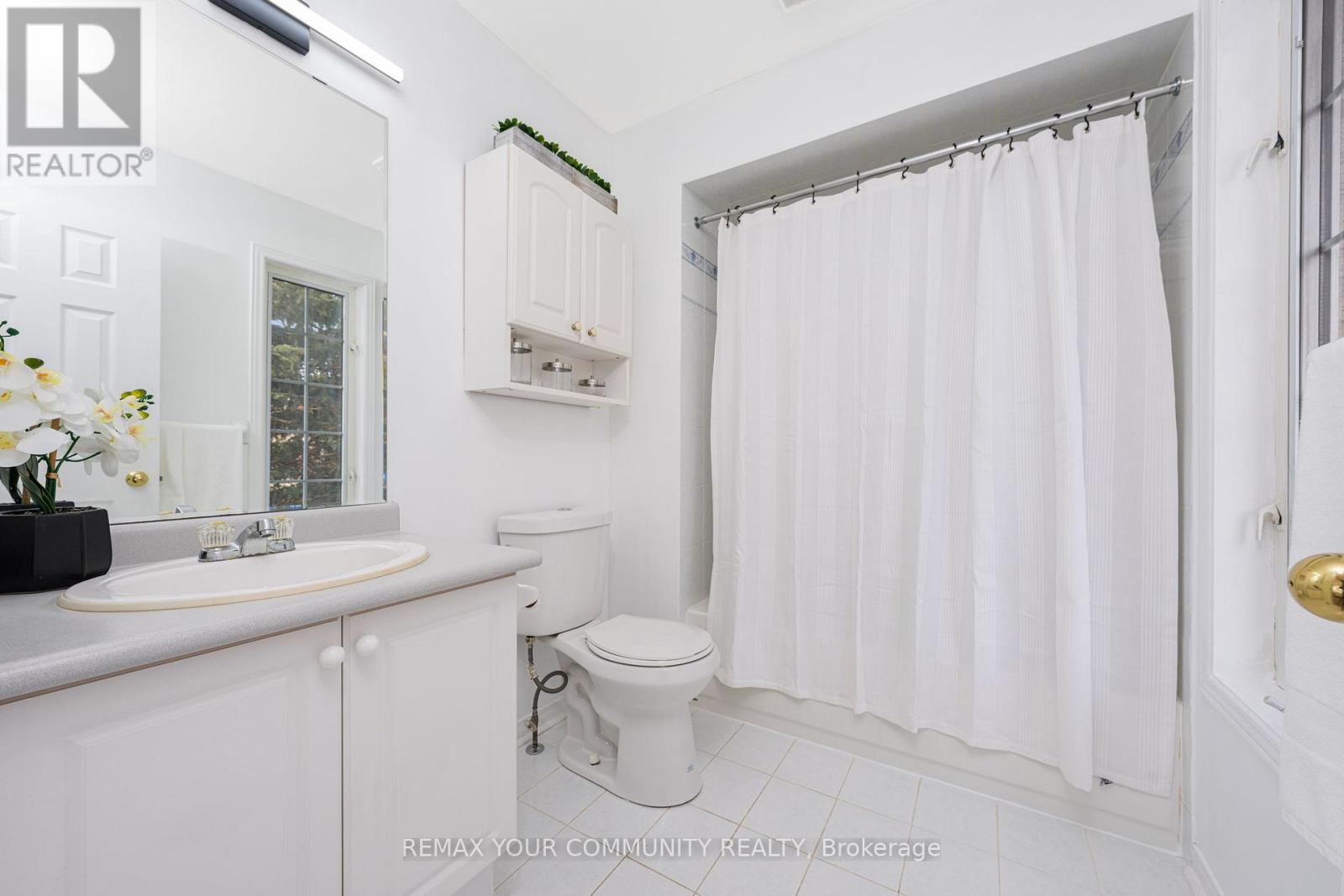 32 - 7115 Rexwood Road, Mississauga, Ontario  L4T 4L3 - Photo 31 - W12789714