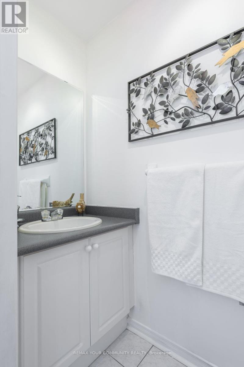 32 - 7115 Rexwood Road, Mississauga, Ontario  L4T 4L3 - Photo 44 - W12789714