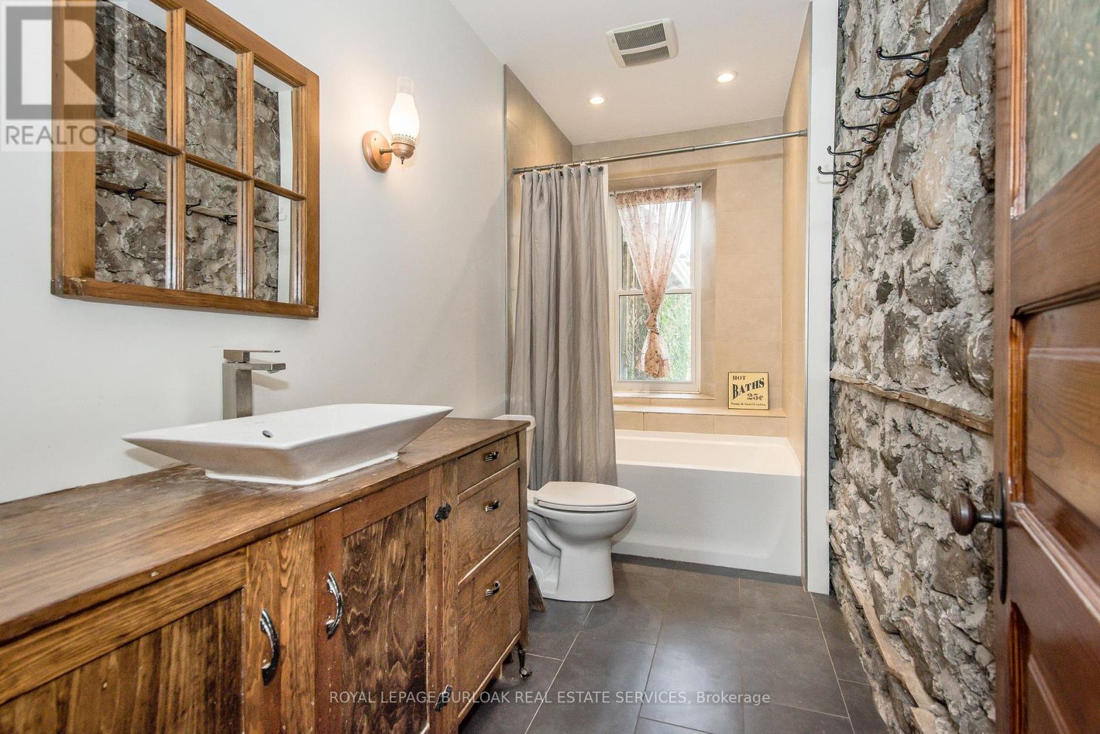 1608 Clyde Road, Cambridge, Ontario  N1R 5S7 - Photo 20 - X12789644