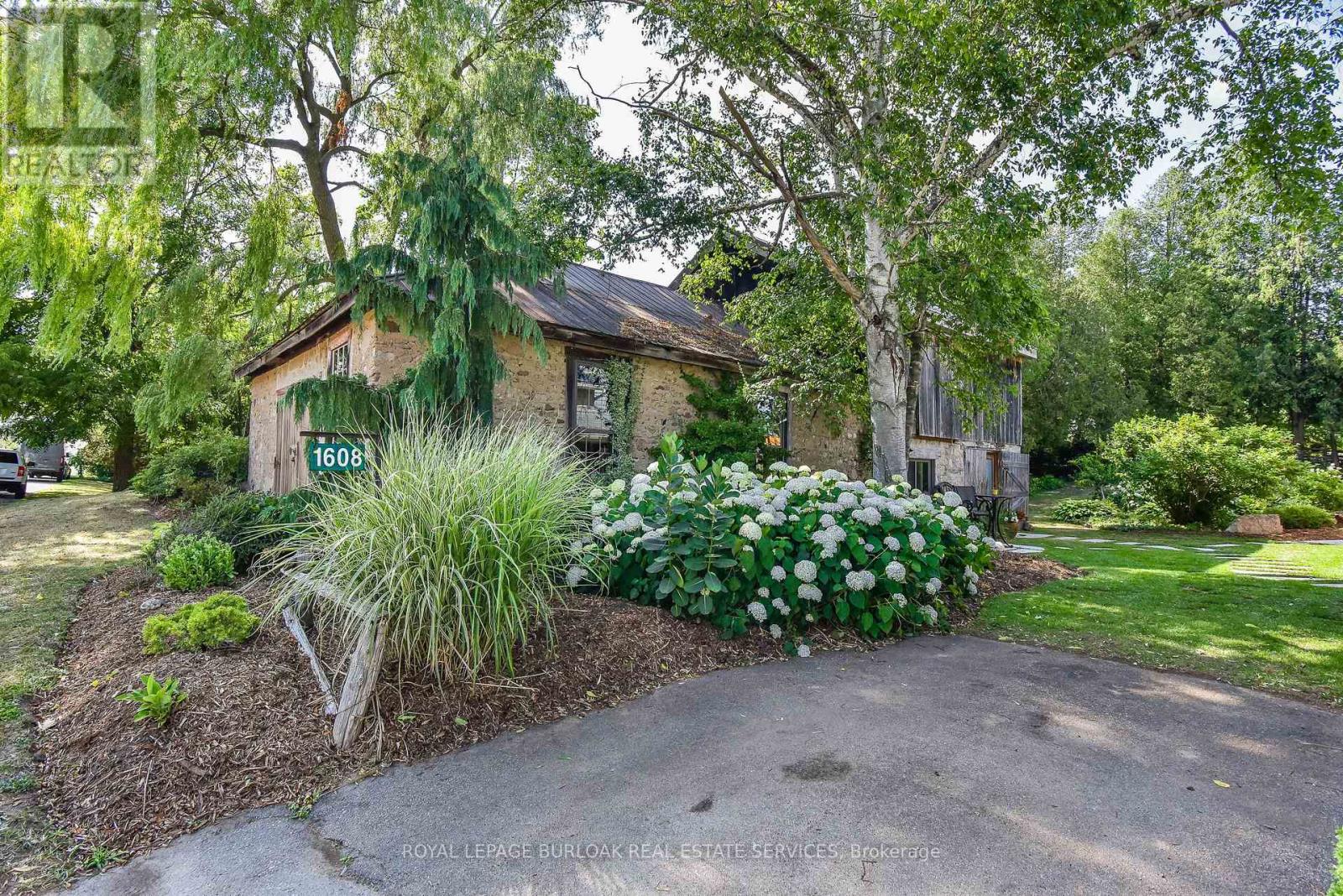 1608 Clyde Road, Cambridge, Ontario  N1R 5S7 - Photo 31 - X12789644