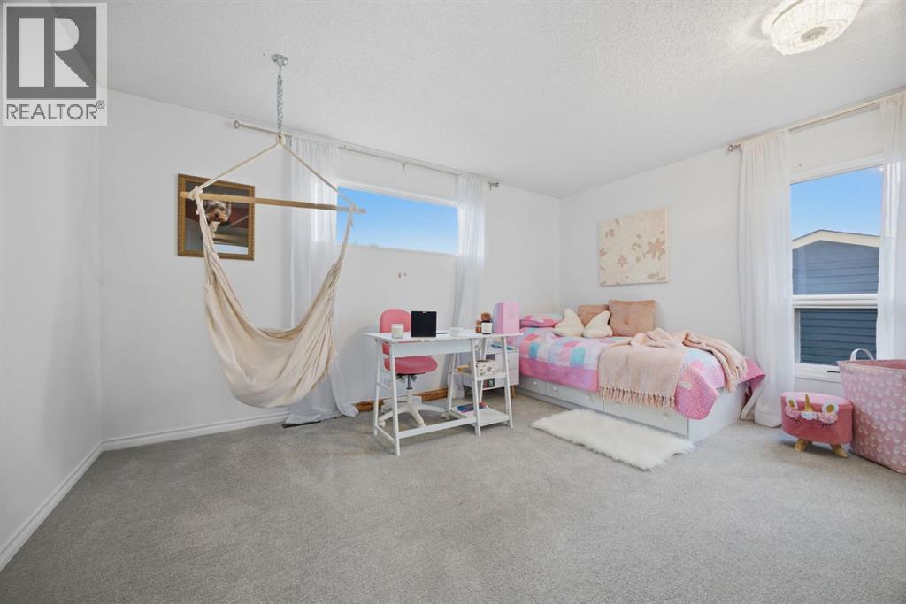 3 Stranraer Place Sw, Calgary, Alberta  T3H 1H5 - Photo 34 - A2283759