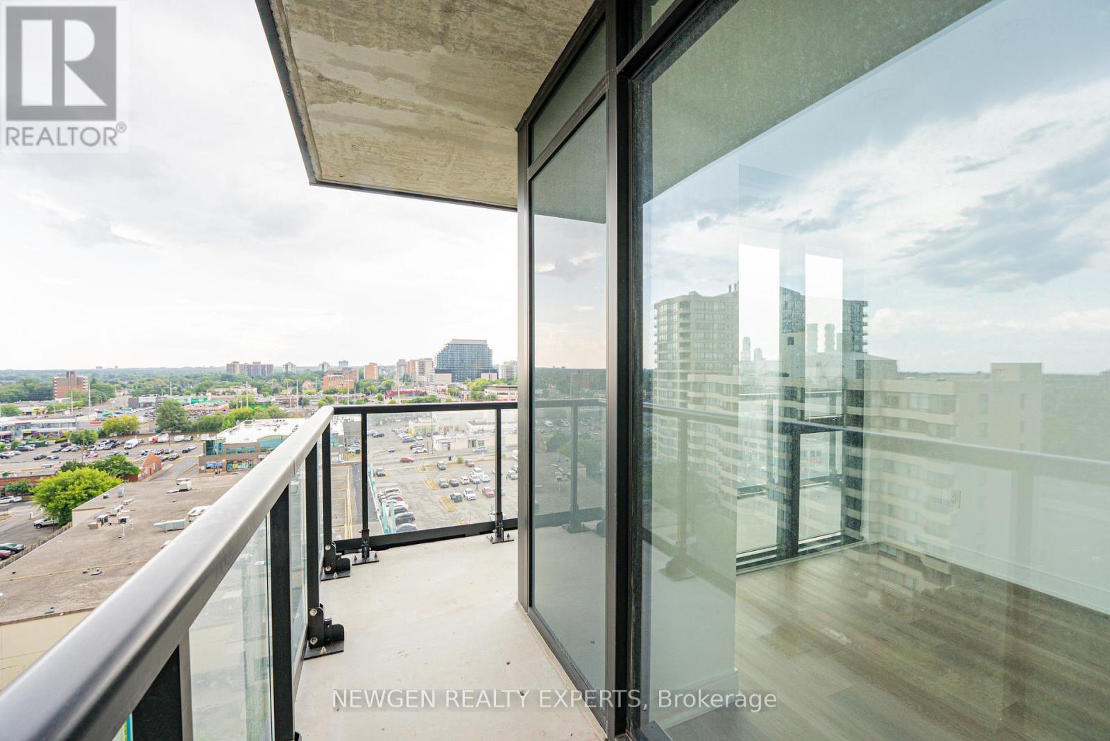 916 - 86 Dundas Street E, Mississauga, Ontario  L5A 1W4 - Photo 27 - W12788466