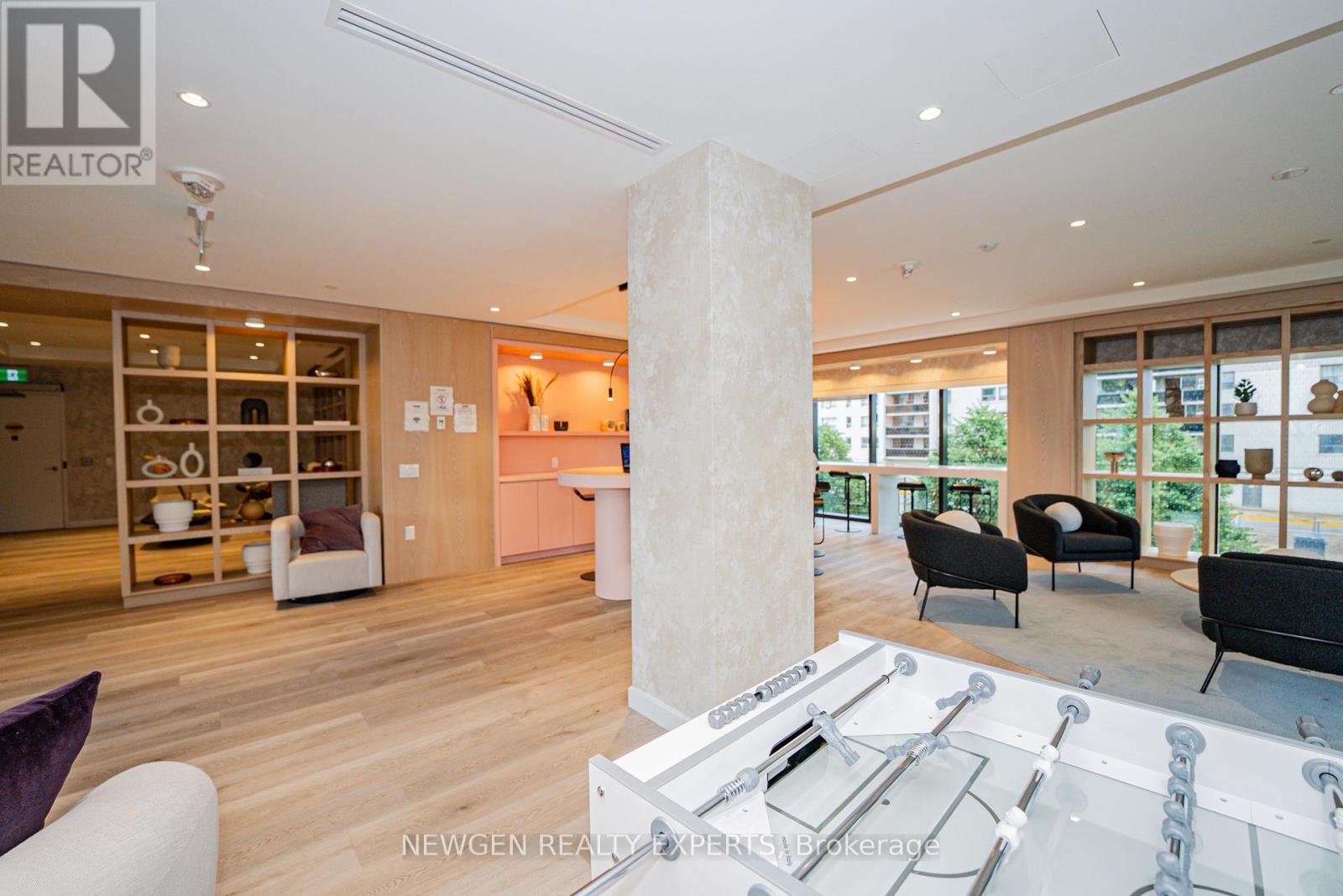 916 - 86 Dundas Street E, Mississauga, Ontario  L5A 1W4 - Photo 34 - W12788466