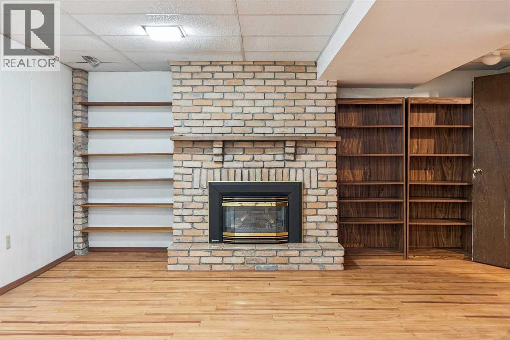 6407 Law Drive Sw, Calgary, Alberta  T3E 6A3 - Photo 24 - A2286432