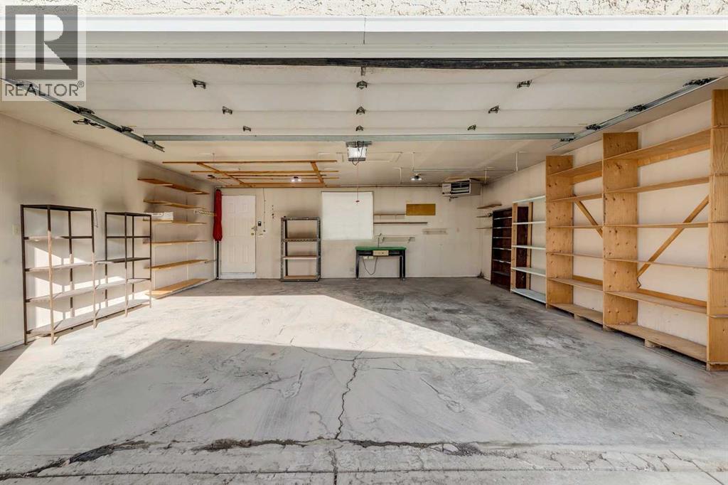 6407 Law Drive Sw, Calgary, Alberta  T3E 6A3 - Photo 40 - A2286432