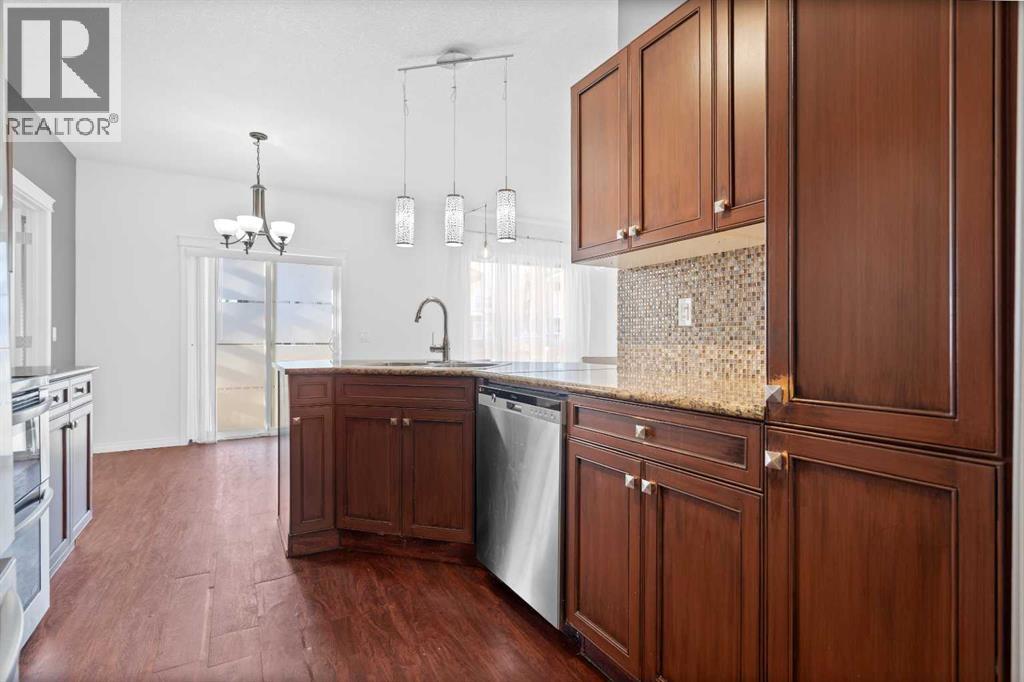 212 Sunrise Terrace Ne, High River, Alberta  T1V 0C2 - Photo 9 - A2269662