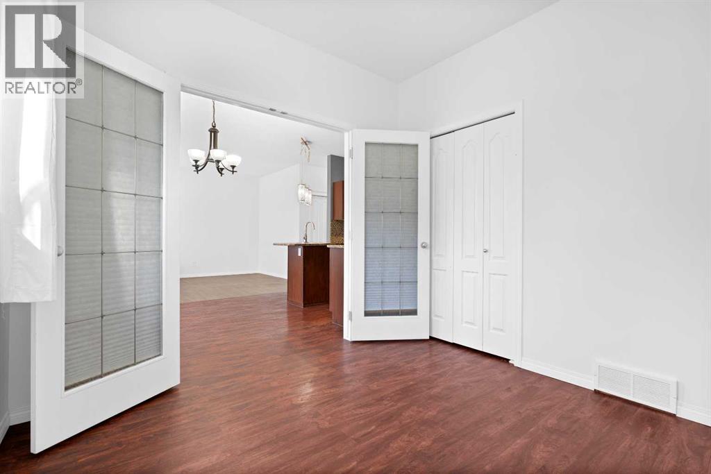 212 Sunrise Terrace Ne, High River, Alberta  T1V 0C2 - Photo 15 - A2269662