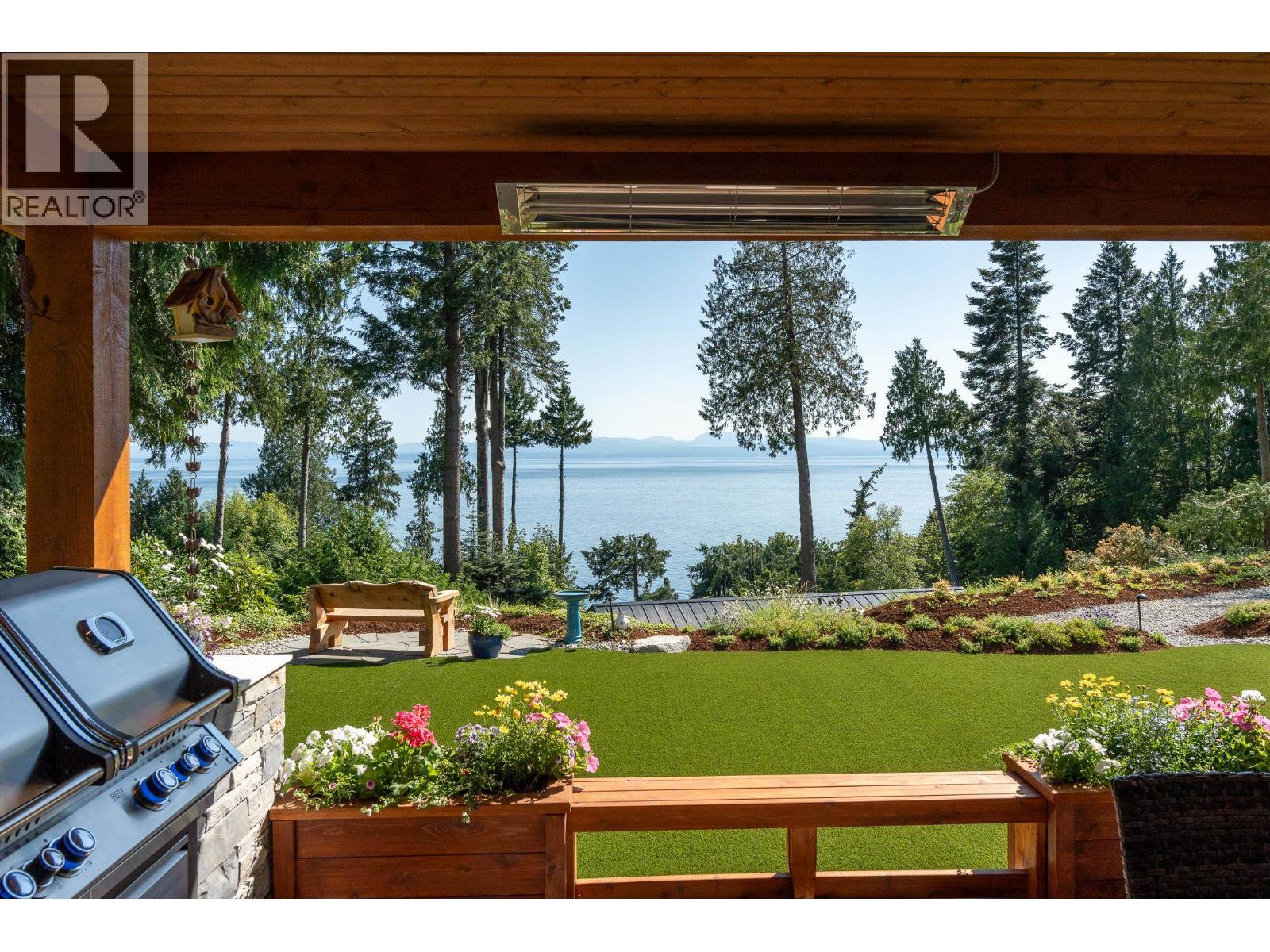 7891 Redrooffs Road, Halfmoon Bay, British Columbia  V7Z 1A4 - Photo 10 - R3090030