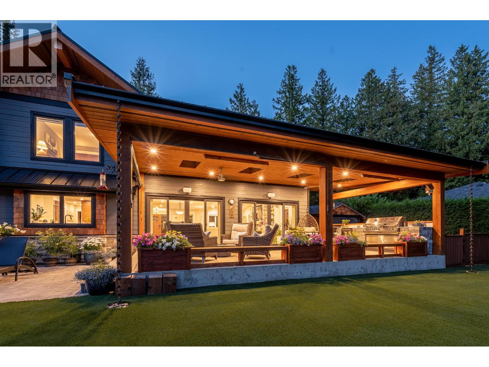 7891 Redrooffs Road, Halfmoon Bay, British Columbia  V7Z 1A4 - Photo 17 - R3090030