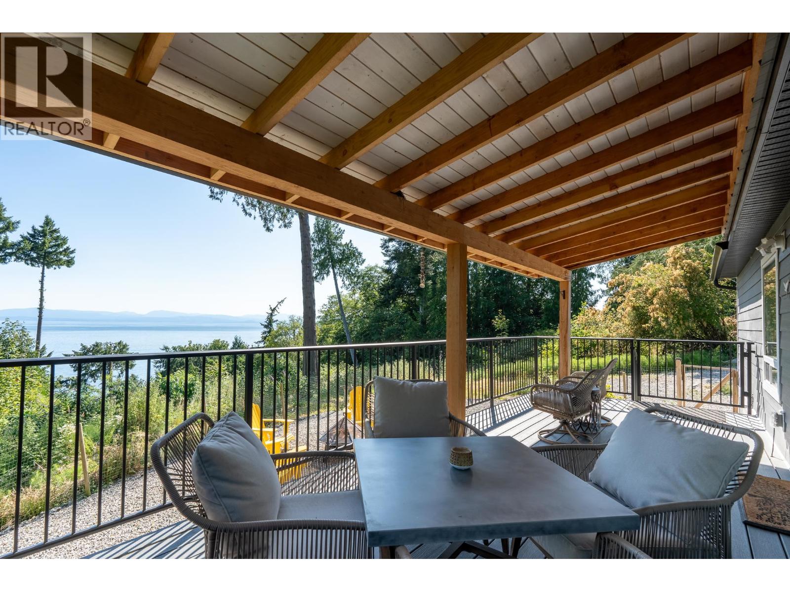 7891 Redrooffs Road, Halfmoon Bay, British Columbia  V7Z 1A4 - Photo 32 - R3090030