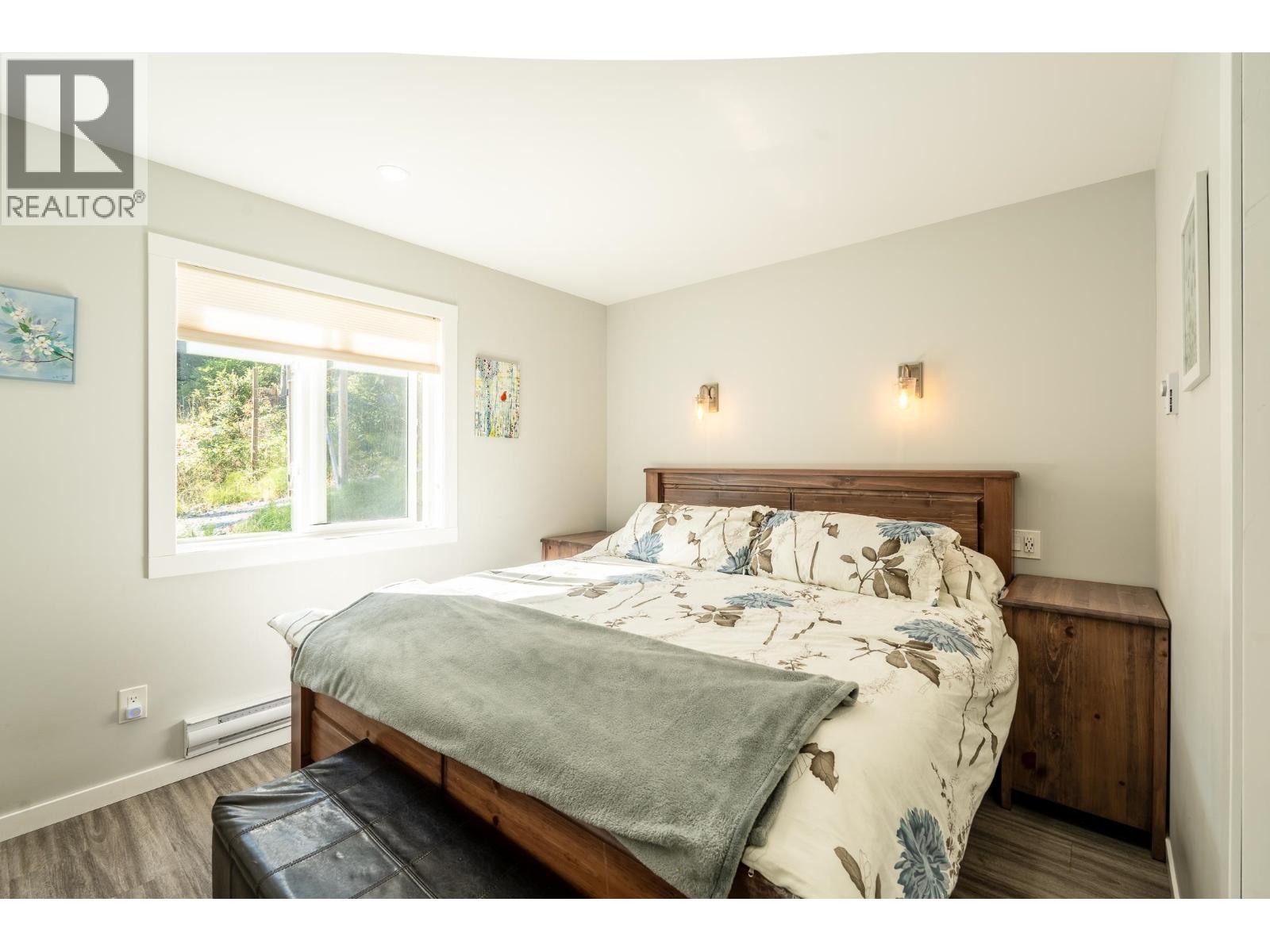 7891 Redrooffs Road, Halfmoon Bay, British Columbia  V7Z 1A4 - Photo 36 - R3090030