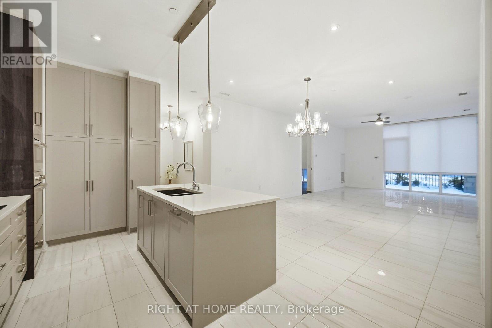 105 - 42 Mill Street, Halton Hills, Ontario  L7G 0P9 - Photo 13 - W12789726