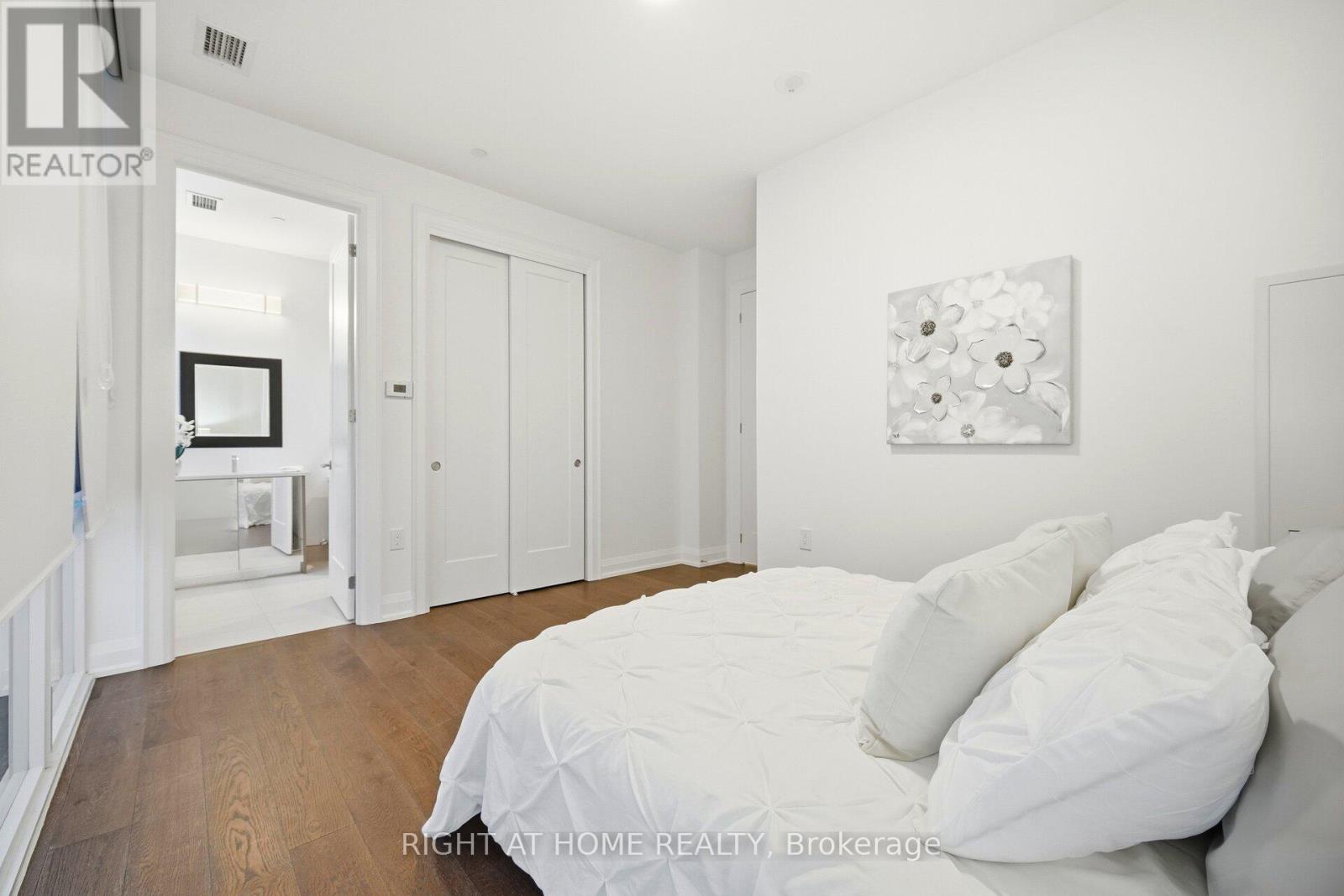 105 - 42 Mill Street, Halton Hills, Ontario  L7G 0P9 - Photo 32 - W12789726