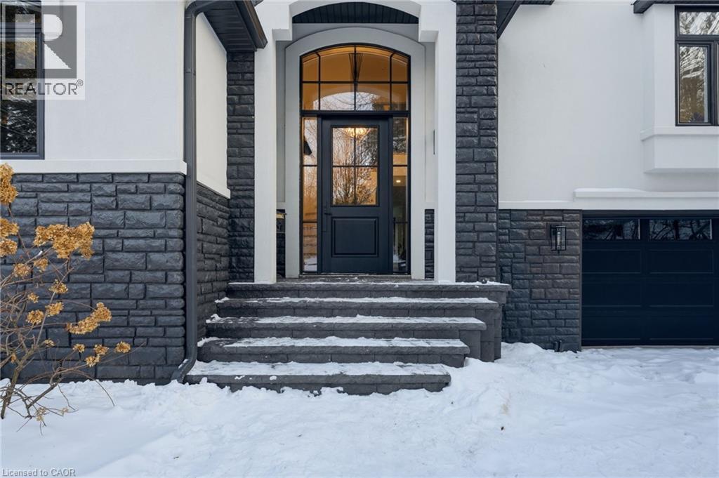 1316 Dundas Street, Burlington, Ontario  L7P 0S6 - Photo 2 - 40800393