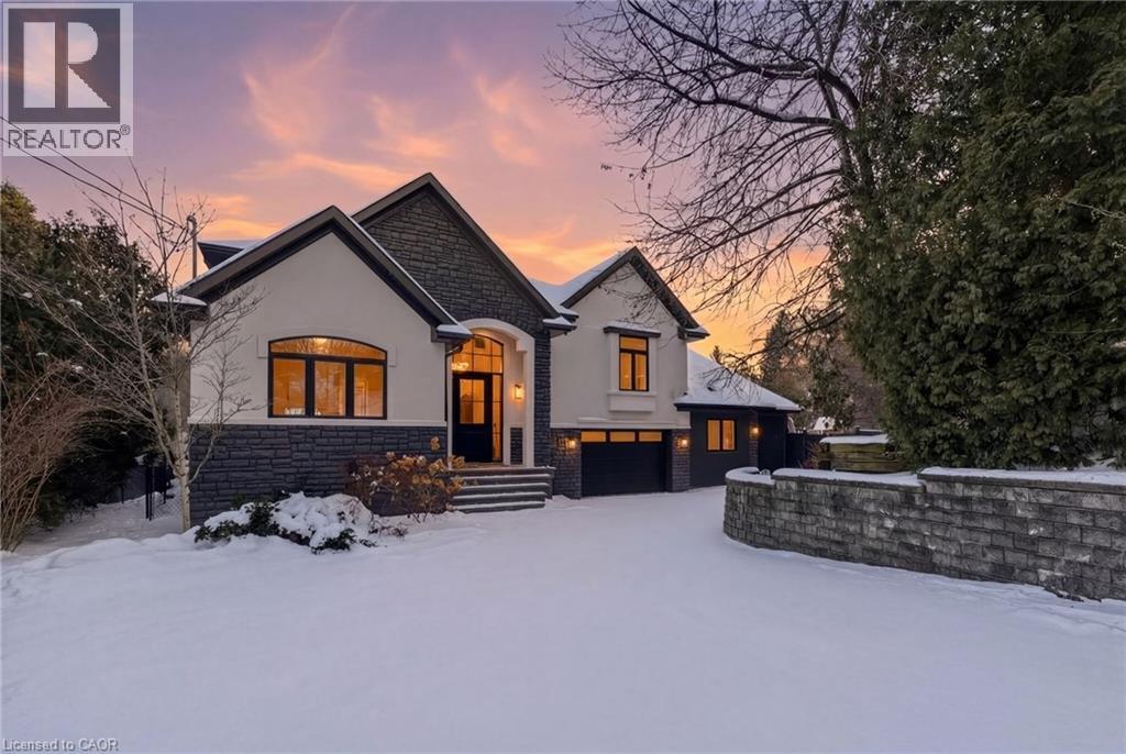 1316 DUNDAS Street, Burlington, Ontario