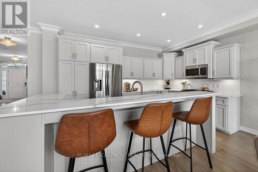 2 Southwood Crescent, Haldimand, Ontario  N3W 0A6 - Photo 18 - X12789730