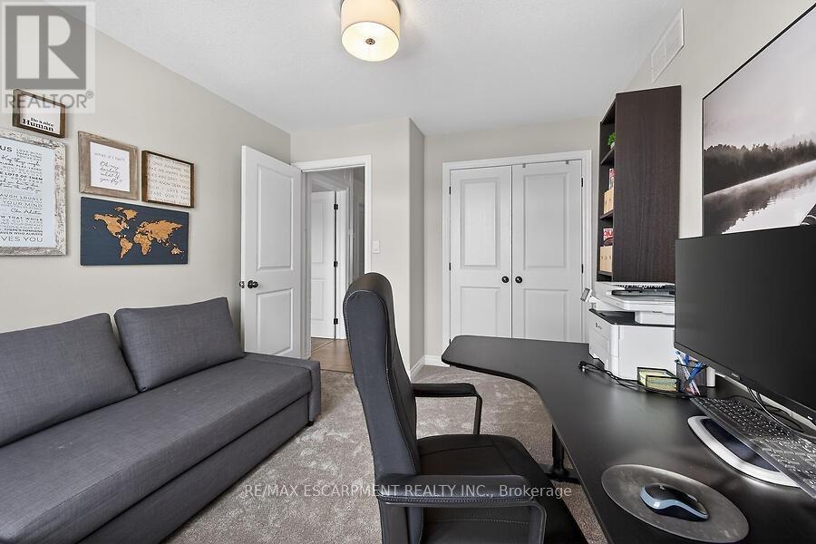 2 Southwood Crescent, Haldimand, Ontario  N3W 0A6 - Photo 32 - X12789730