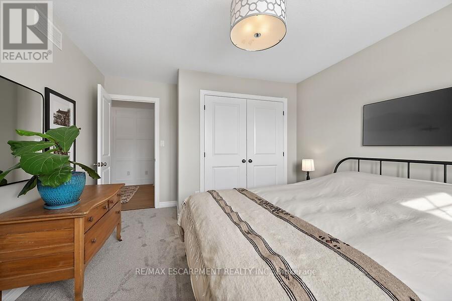 2 Southwood Crescent, Haldimand, Ontario  N3W 0A6 - Photo 34 - X12789730