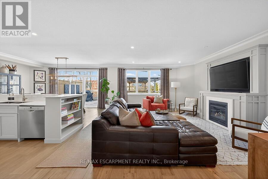 2 Southwood Crescent, Haldimand, Ontario  N3W 0A6 - Photo 8 - X12789730