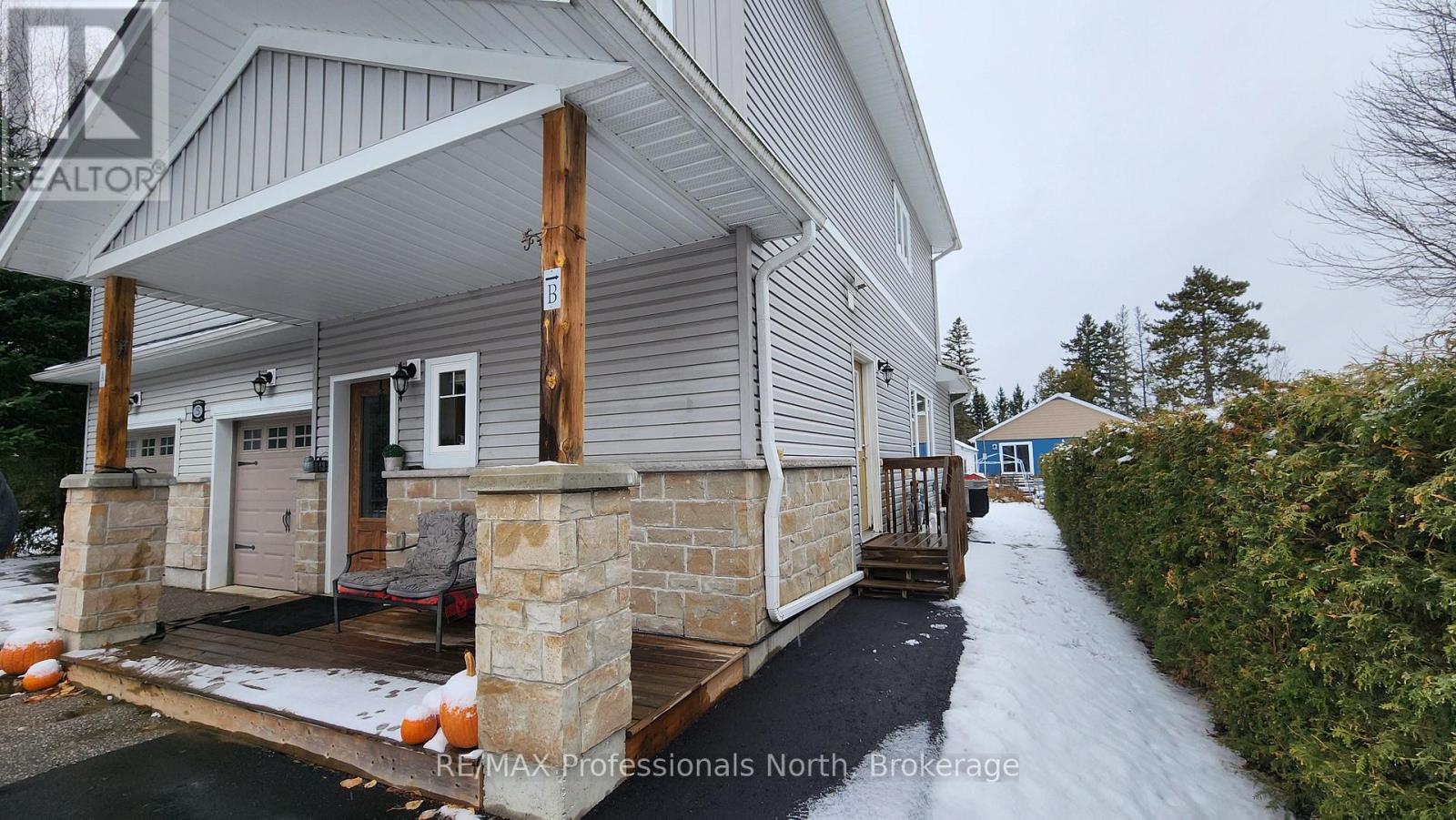 5 Greaves Avenue, Huntsville, Ontario  P1H 1V2 - Photo 8 - X12789758