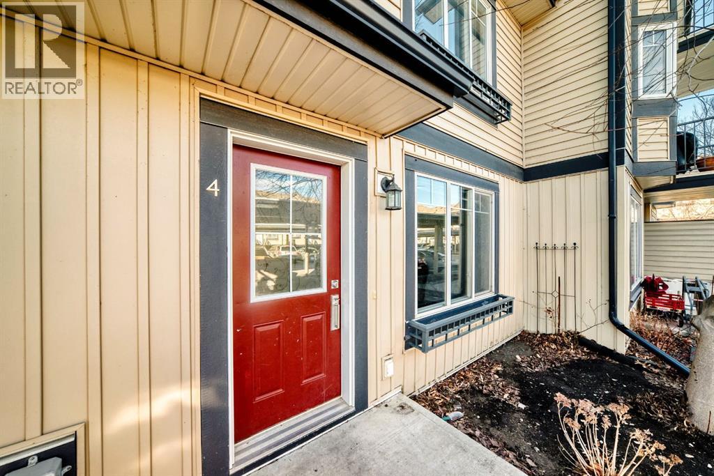 4, 133 Copperpond Heights Se, Calgary, Alberta  T2Z 1C5 - Photo 2 - A2274789