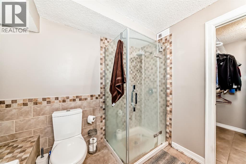 4, 133 Copperpond Heights Se, Calgary, Alberta  T2Z 1C5 - Photo 17 - A2274789