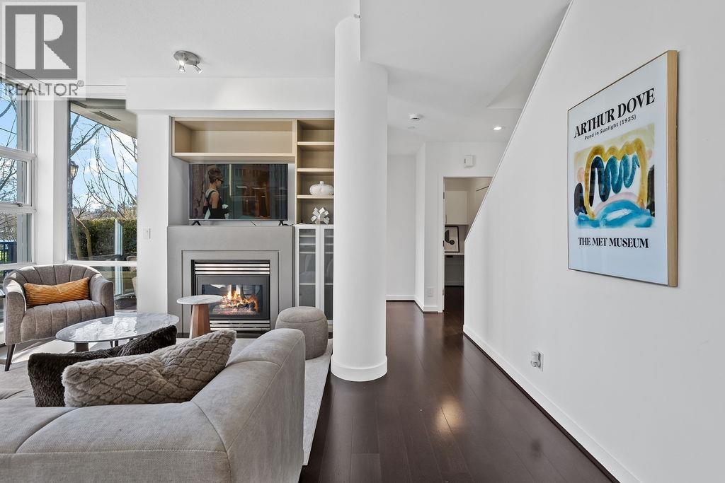 Th105 638 Beach Crescent, Vancouver, British Columbia  V6Z 3H6 - Photo 12 - R3089832