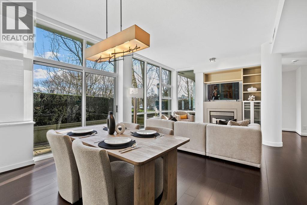 Th105 638 Beach Crescent, Vancouver, British Columbia  V6Z 3H6 - Photo 9 - R3089832