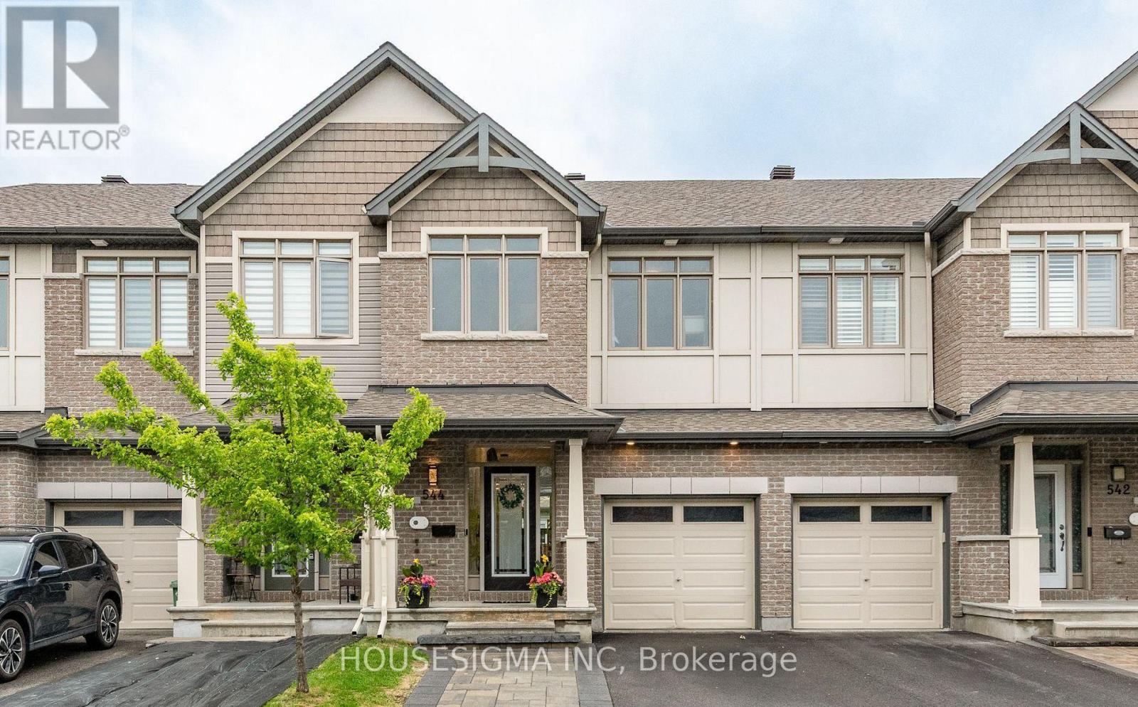544 RIOJA STREET, Ottawa, Ontario