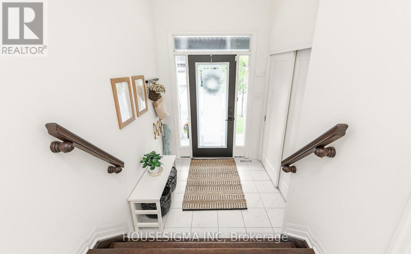 544 Rioja Street, Ottawa, Ontario  K2S 0V8 - Photo 5 - X12789742