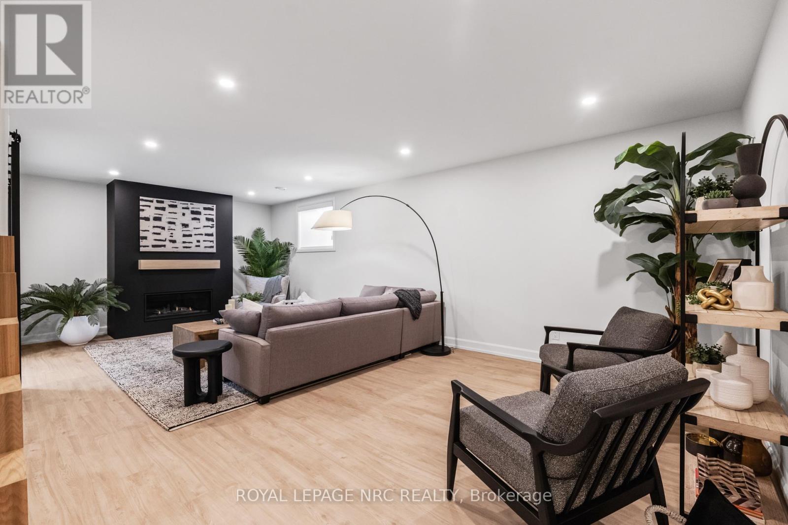 4 Page Street, Pelham, Ontario L3E 0X3 - Photo 25 - X12789740