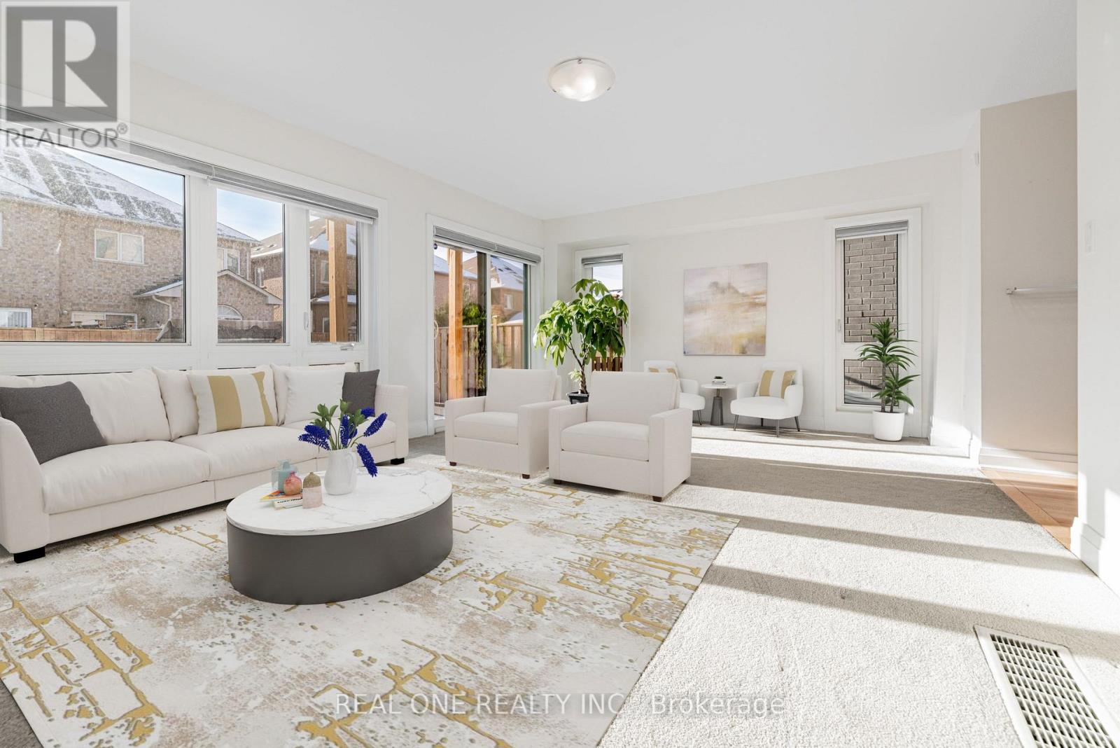 5 Gridiron Gate, Vaughan, Ontario L4H 4W8 - Photo 4 - N12703542