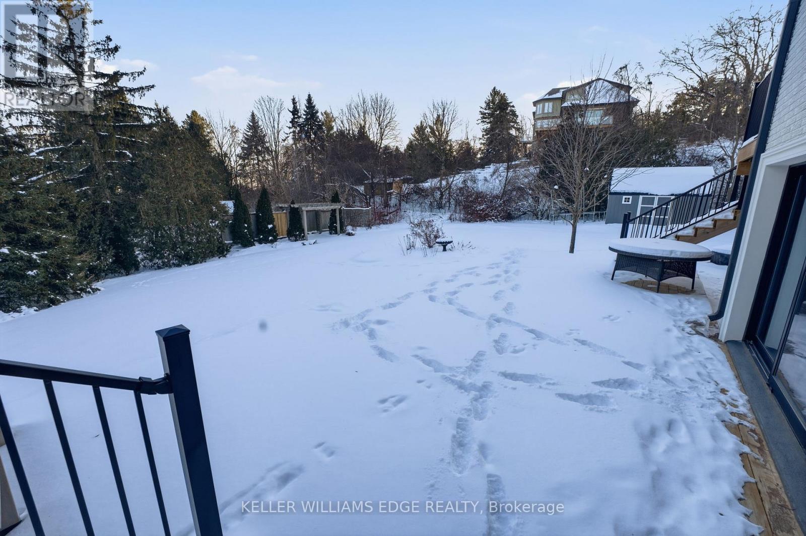 1316 Dundas Street, Burlington, Ontario  L7P 0S6 - Photo 45 - W12723312