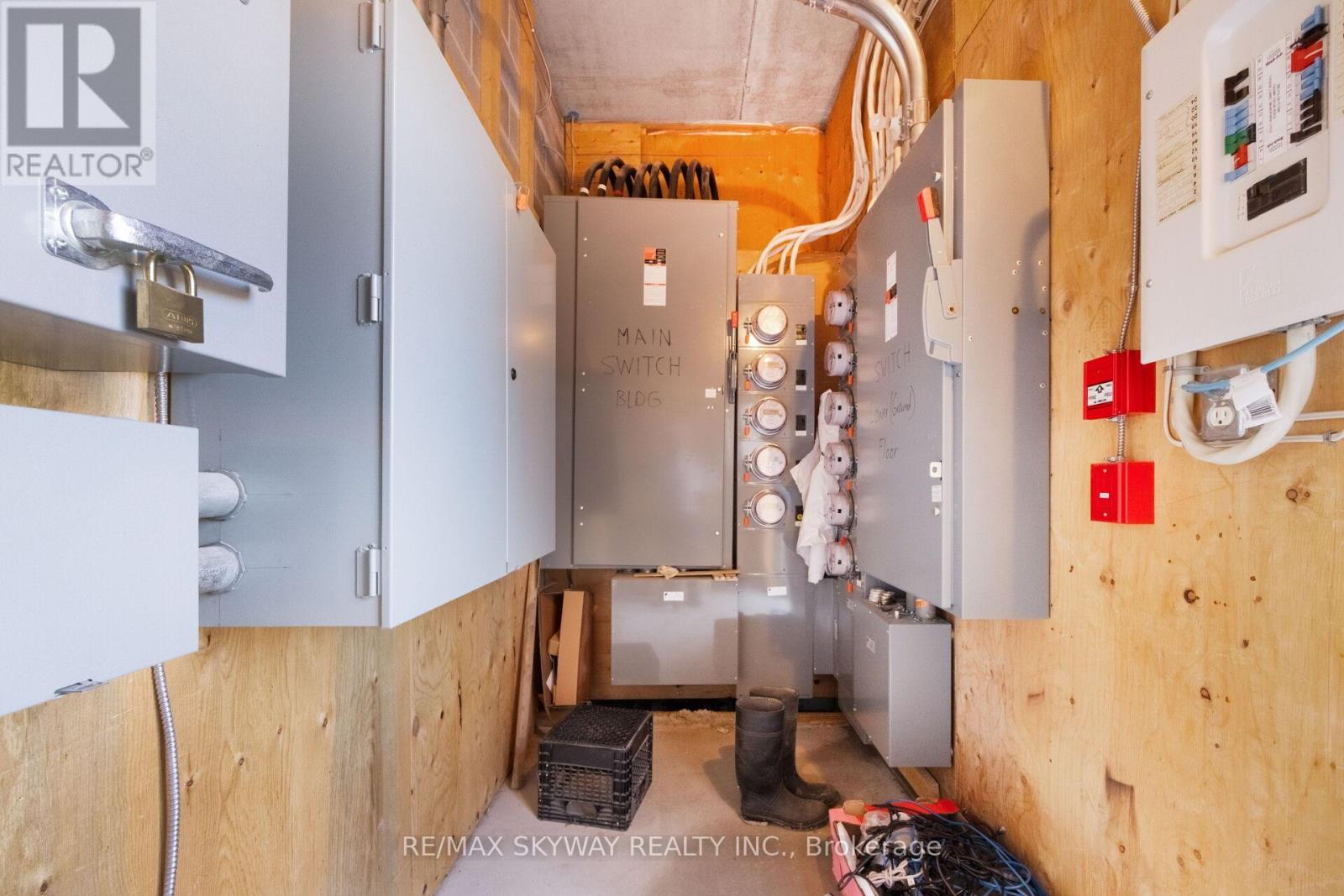 233 Highway 60, Huntsville, Ontario  P1H 1C2 - Photo 42 - X12789462