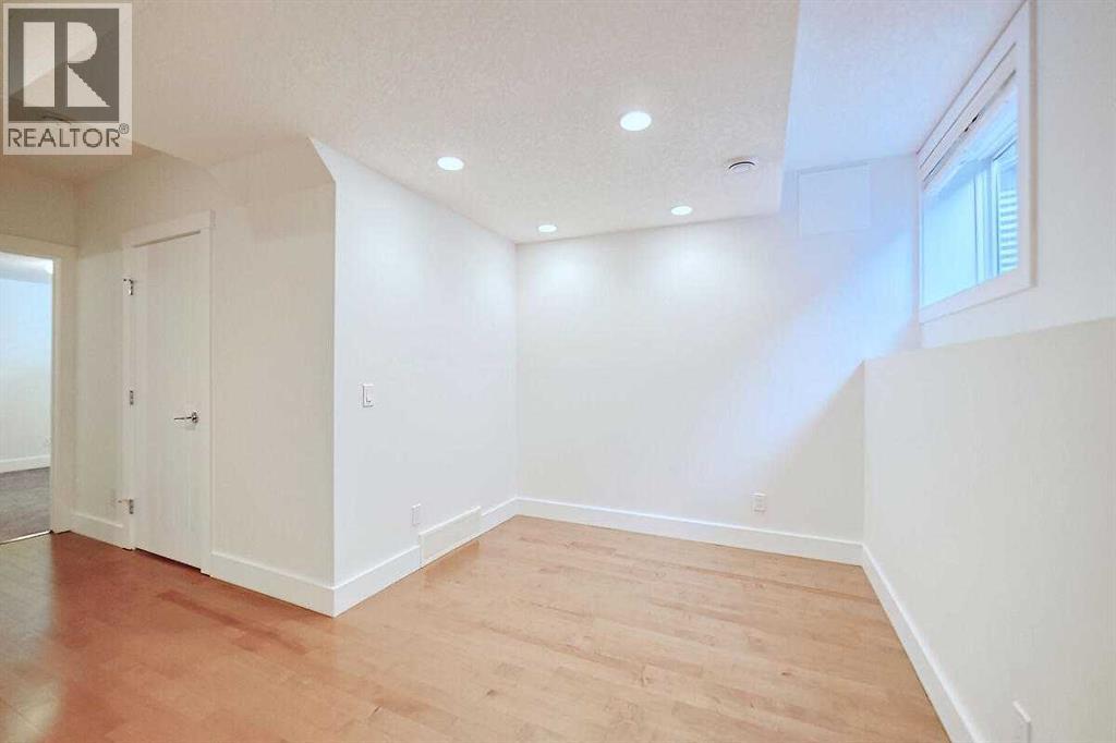 2, 306 12 Avenue Ne, Calgary, Alberta  T2E 1A4 - Photo 33 - A2285419