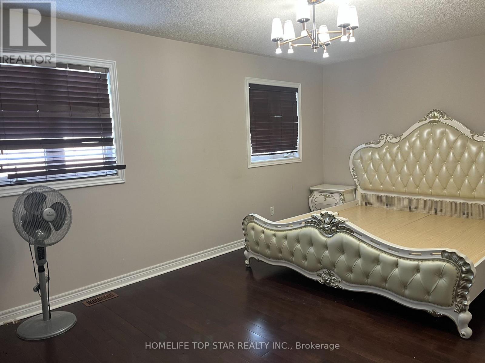 6 Maybole Road, Markham (Greensborough), Ontario  L6E 1Y7 - Photo 6 - N12779636