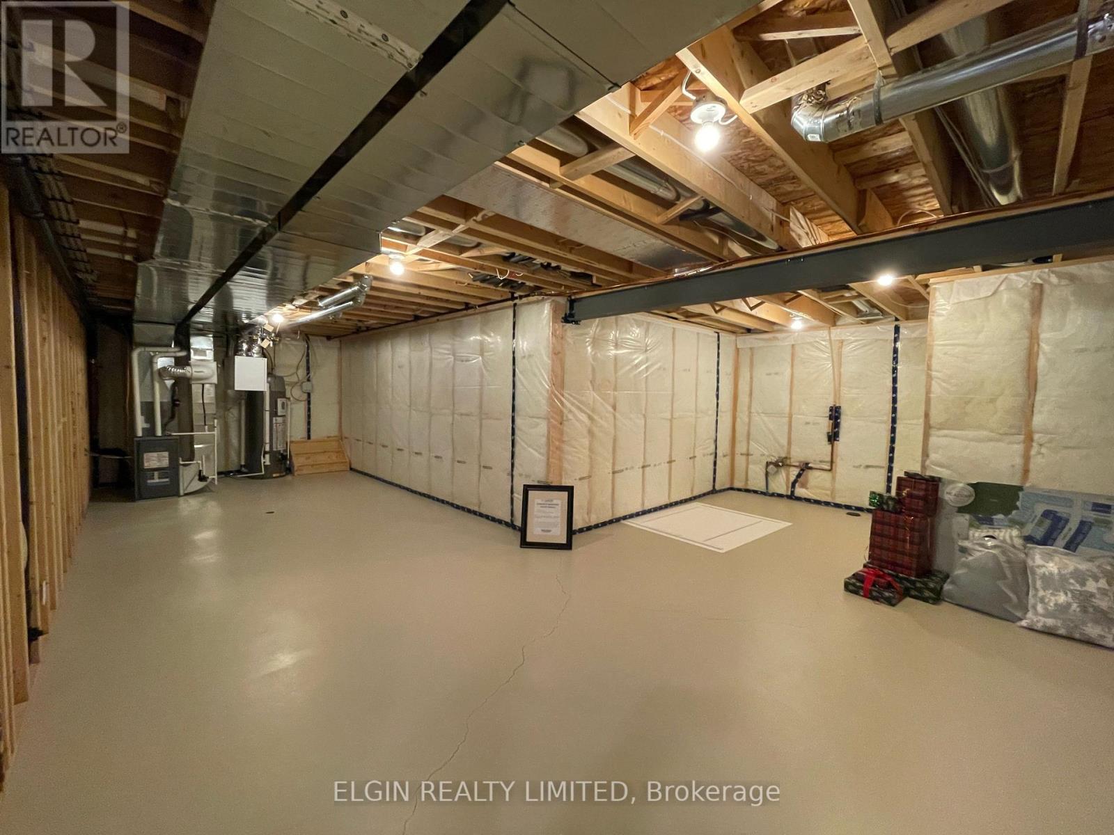 1 Huntley Avenue, Tillsonburg, Ontario  N4G 0J3 - Photo 34 - X12598148