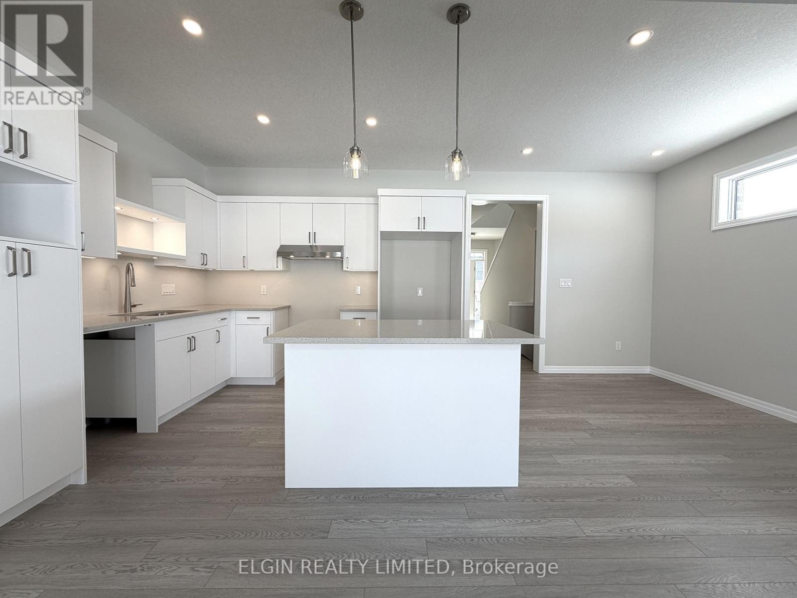 Photo 10 of 28 for 115 Willow Drive