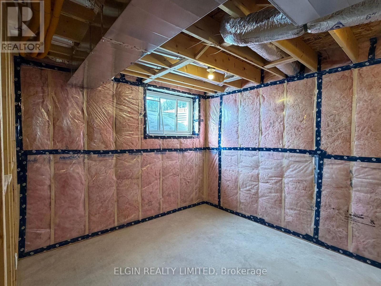 Photo 23 of 28 for 115 Willow Drive