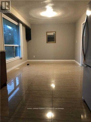 13465 Centreville Creek Road, Caledon, Ontario  L7E 5S1 - Photo 3 - W12789738