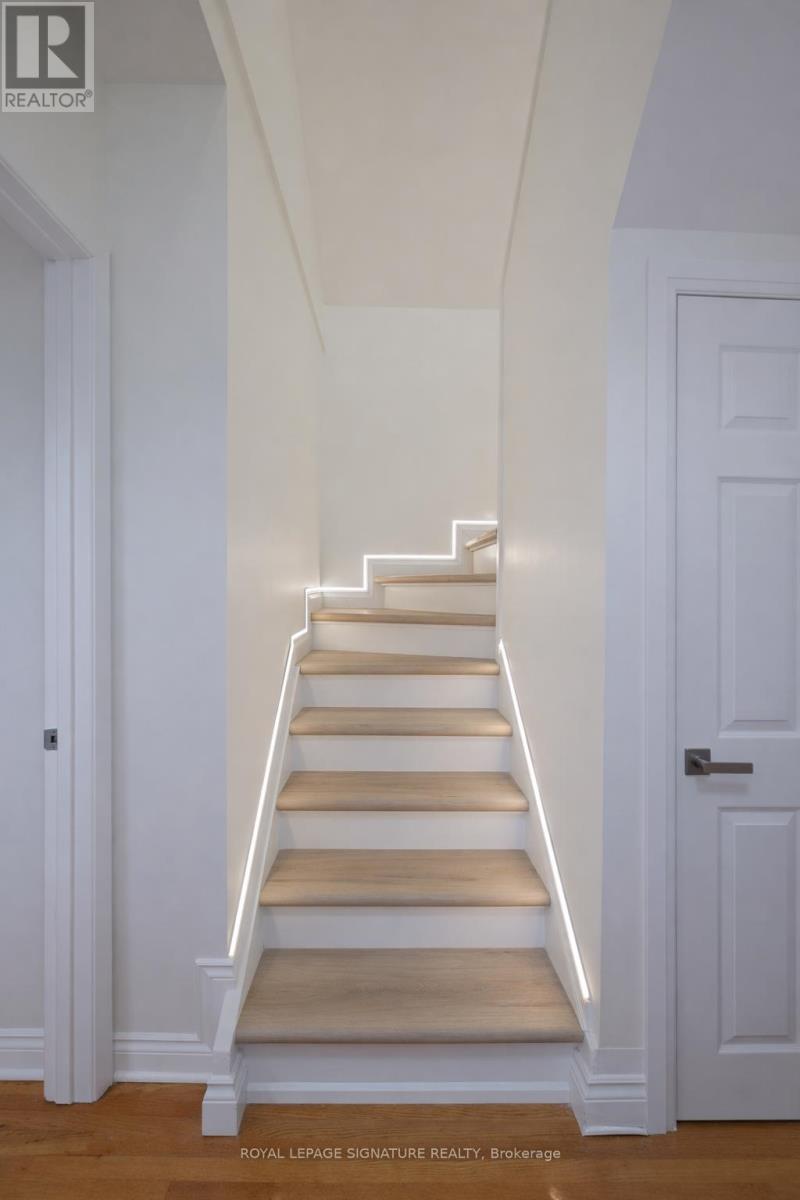 A - 5 Twentieth Street, Toronto, Ontario  M8V 3L5 - Photo 11 - W12789774