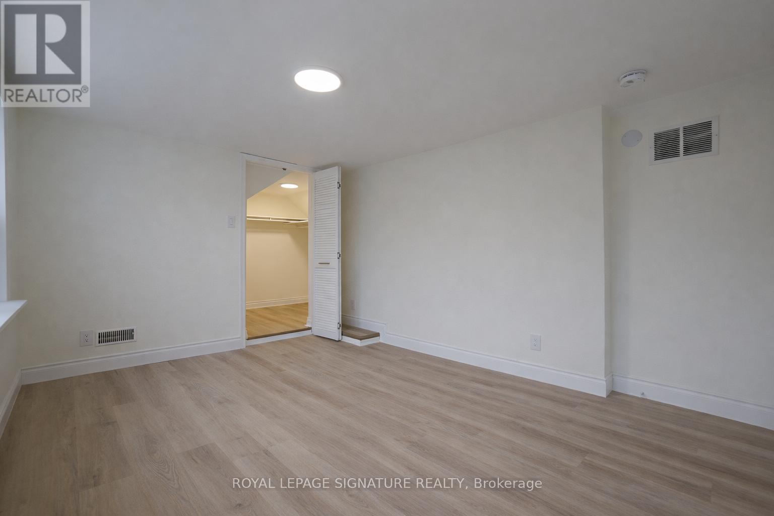 A - 5 Twentieth Street, Toronto, Ontario  M8V 3L5 - Photo 13 - W12789774