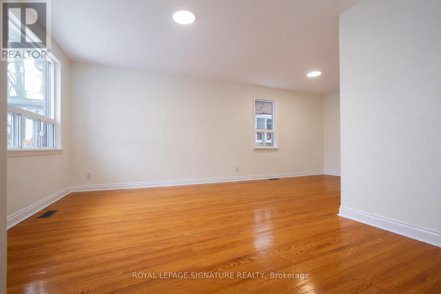 A - 5 Twentieth Street, Toronto, Ontario  M8V 3L5 - Photo 6 - W12789774