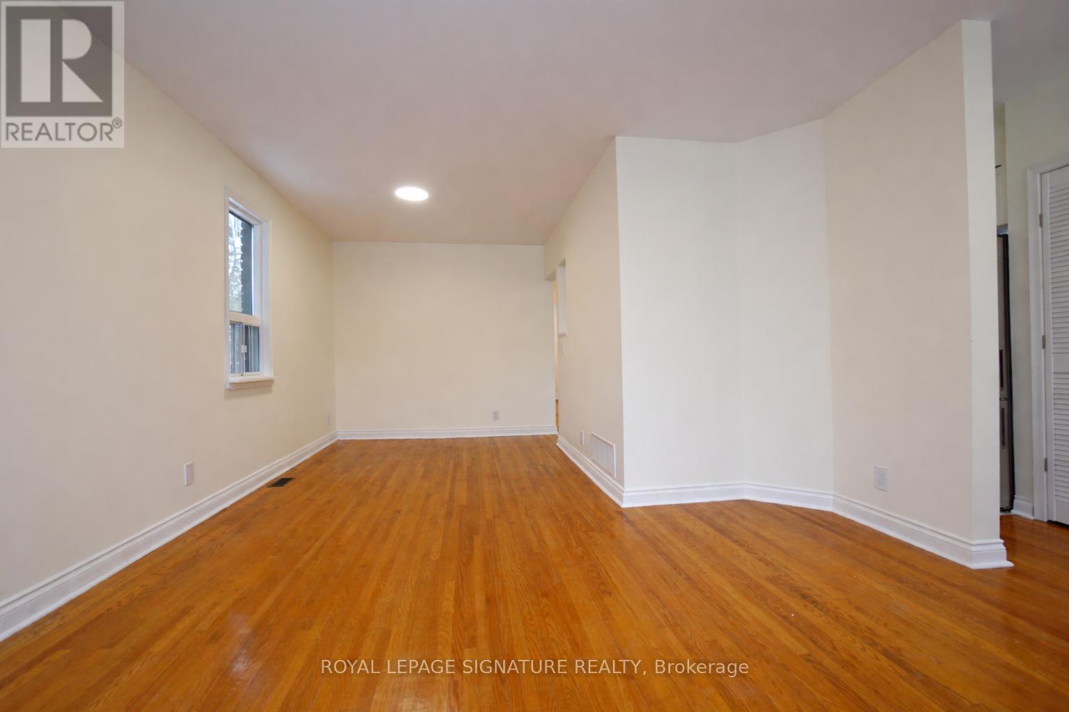 A - 5 Twentieth Street, Toronto, Ontario  M8V 3L5 - Photo 7 - W12789774