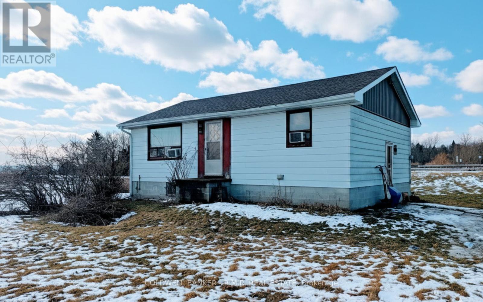 14 Fraser Street, Bradford West Gwillimbury, Ontario  L3Z 3Y8 - Photo 3 - N12787466